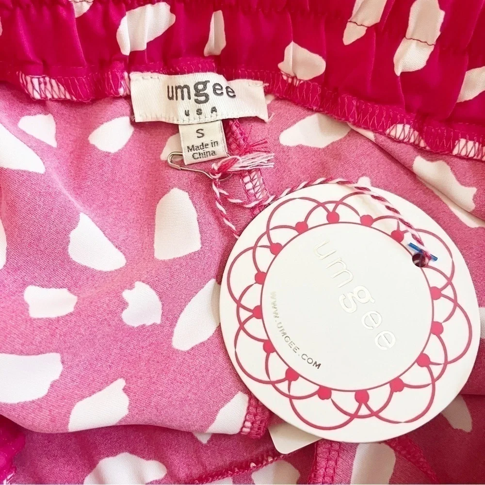 Umgee NWT Hot Pink Dalmatian Print Flounce Pull On Shorts Coquette Girl Size S